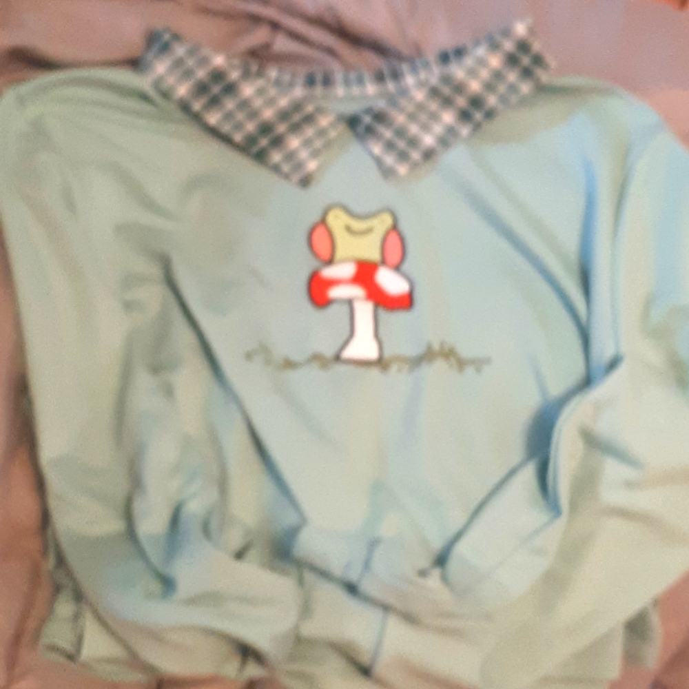 Long sleeve frog shirt